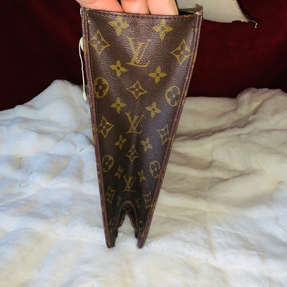 LV Briefcase...BEAUTIFUL💜 - Picture 9 of 9